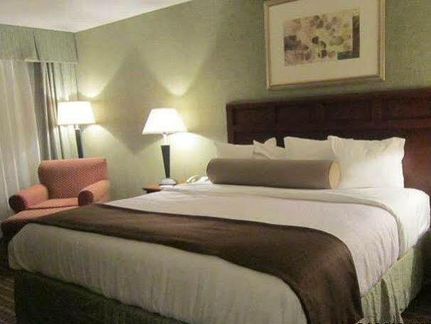 Baymont Inn&Suites Marietta Eksteriør bilde